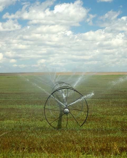 Pivot-IrrigationV.jpg